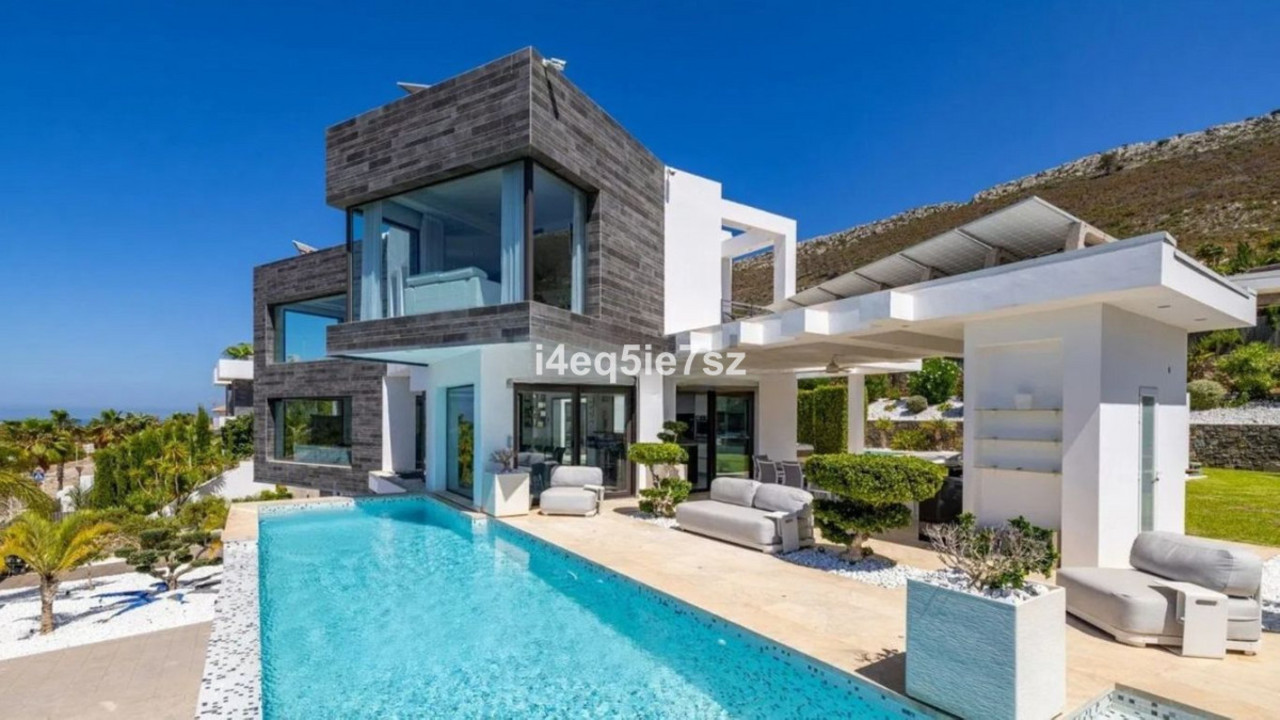 5 bedroom Villa se vende en Javea