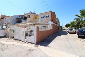 2 bedroom Villa te koop in Torrevieja