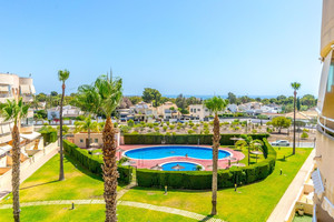 3 bedroom Apartment for sale in Campoamor