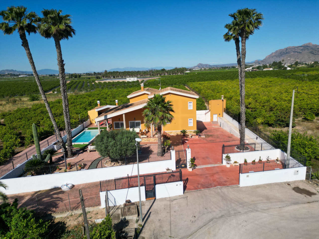 5 bedroom Villa for sale in Orihuela