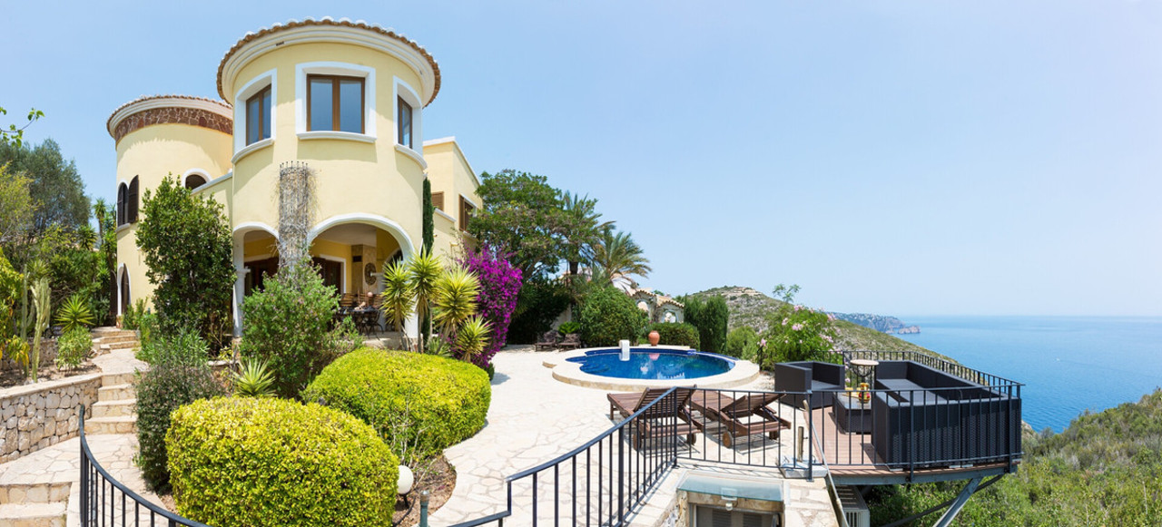 4 bedroom Villa for sale in Cumbre del Sol