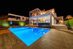 5 bedroom Villa for sale in Cabo Roig