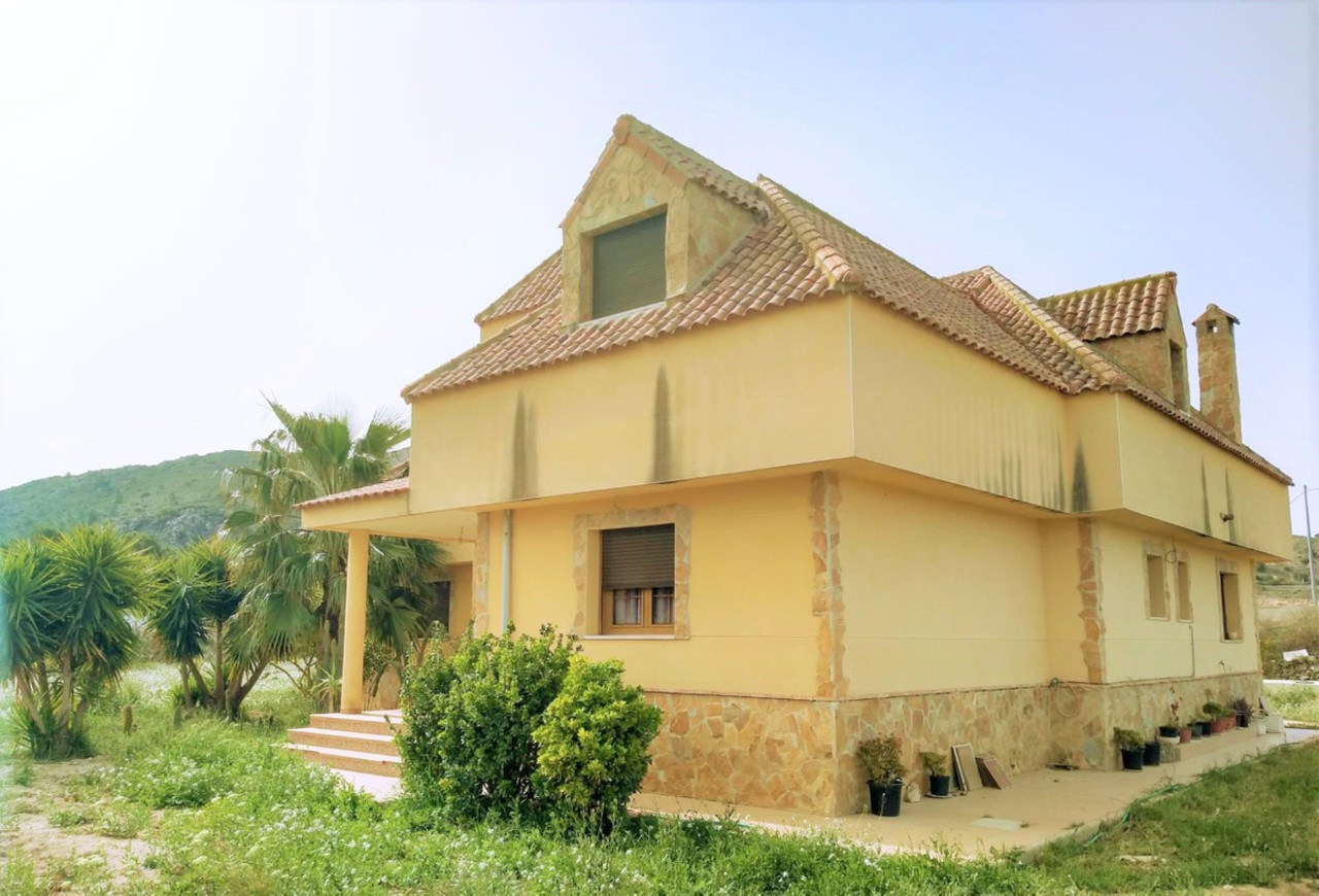 5 schlafzimmer Villa 
zum verkauf in Aspe