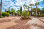 6 bedroom Villa for sale in Elche