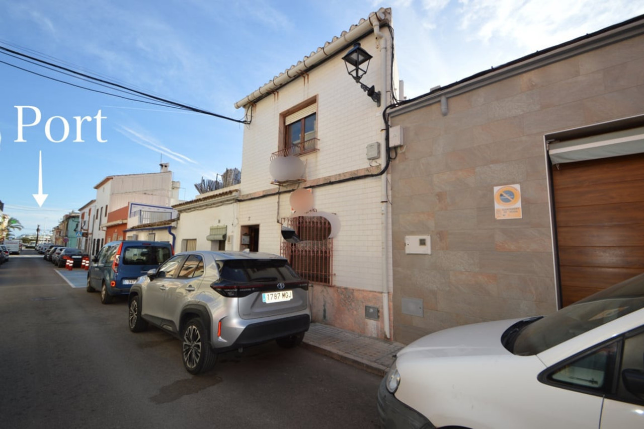 2 bedroom Villa for sale in Denia