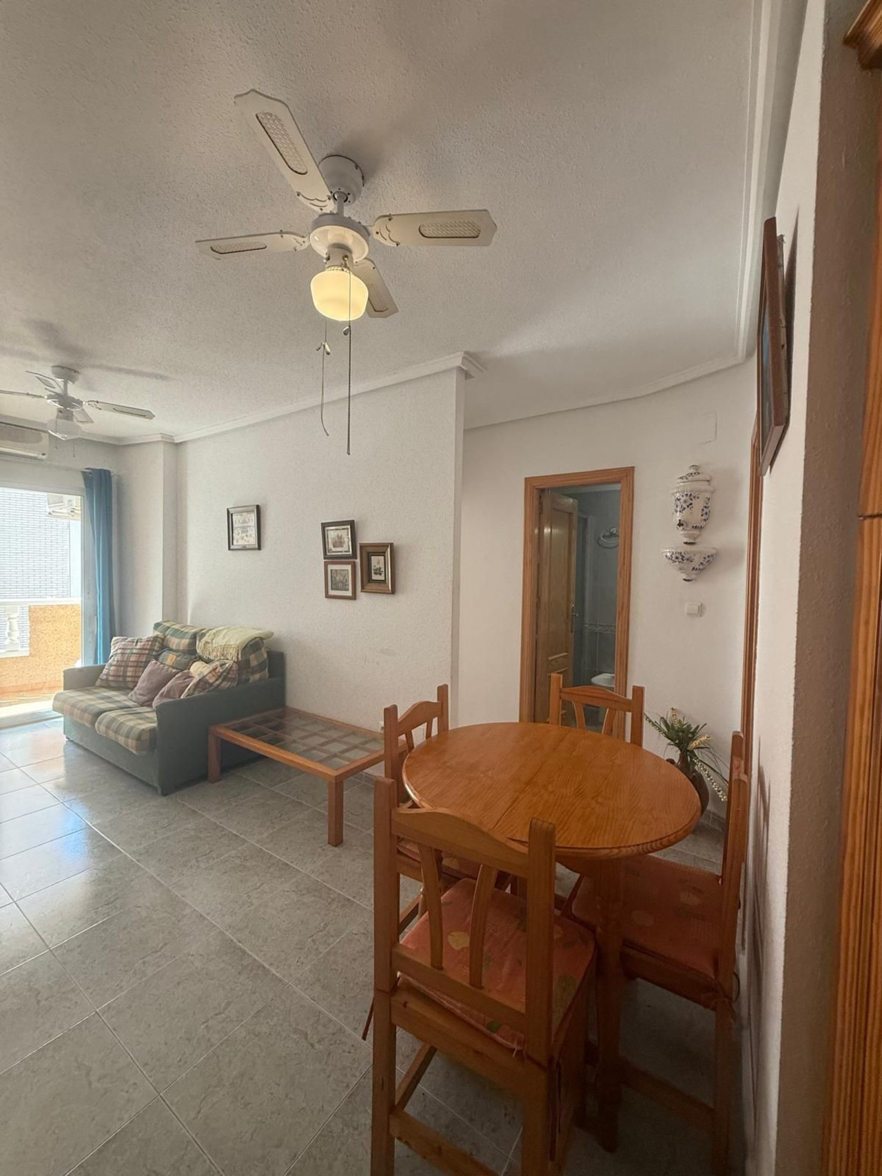 2 bedroom Apartamento se vende en Torrevieja