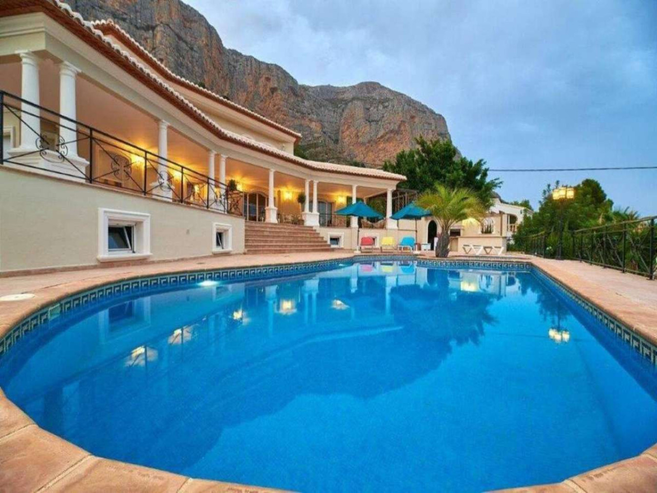 4 bedroom Villa à vendre à Javea