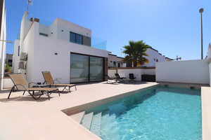 3 bedroom Villa te koop in Benijofar