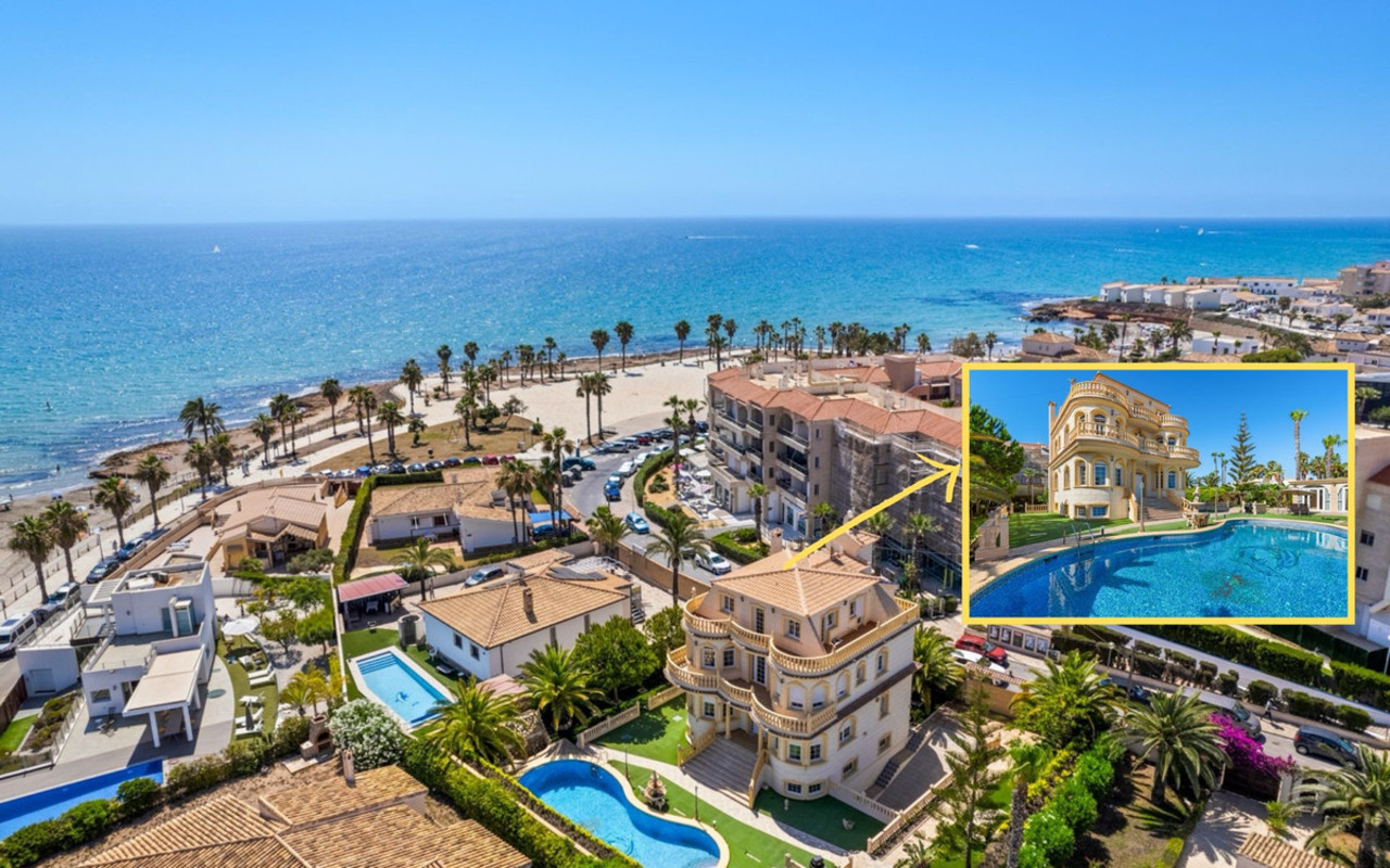 6 bedroom Villa for sale in Playa Flamenca