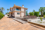 5 bedroom Villa for sale in Elche
