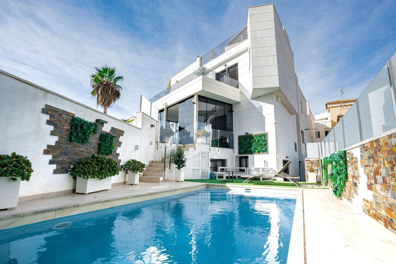 3 schlafzimmer Villa 
zum verkauf in Villamartin