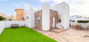 2 bedroom Villa te koop in Playa Flamenca