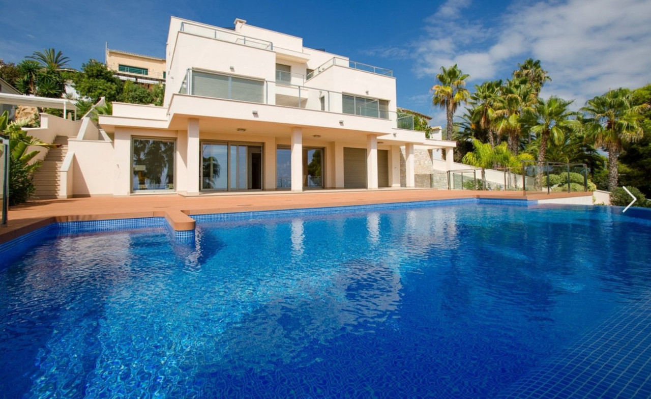 4 bedroom Villa se vende en Moraira