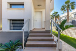 5 bedroom Villa te koop in La Zenia
