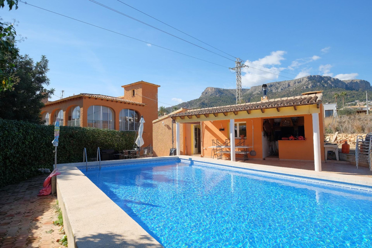9 sovrum Villa till salu i Calpe