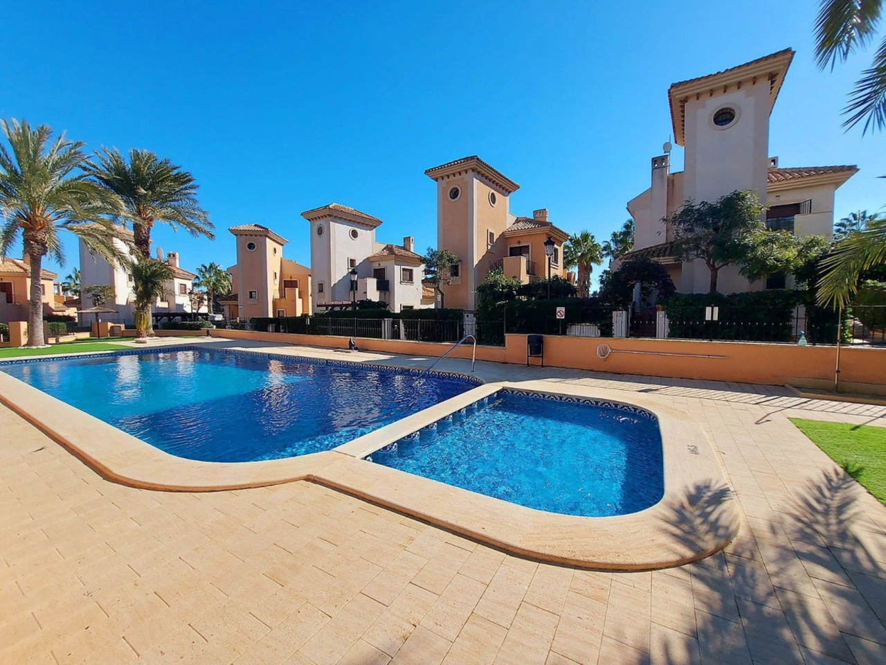 3 bedroom Villa for sale in Algorfa