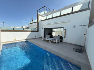 4 bedroom Villa te koop in Benijofar