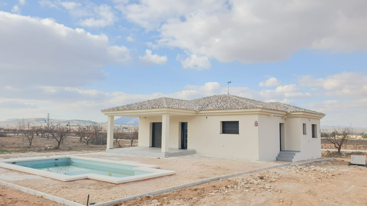 3 bedroom Villa for sale in Pinoso