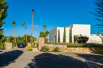 5 bedroom Villa te koop in Las Colinas Golf Resort