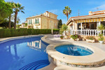 3 bedroom Villa te koop in Cabo Roig