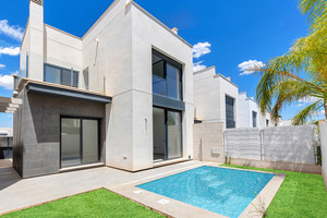 3 bedroom Villa te koop in Orihuela Costa