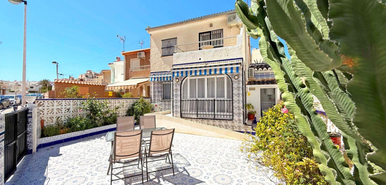 2 bedroom Apartment for sale in Torrevieja