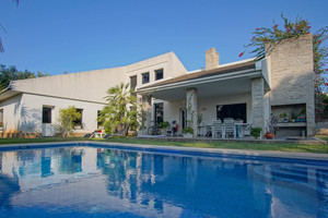 4 bedroom Villa for sale in Denia