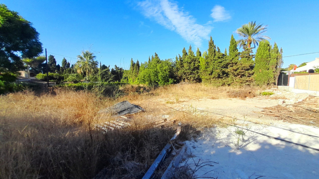 Plot for sale in Javea