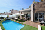 5 bedroom Villa te koop in Villamartin