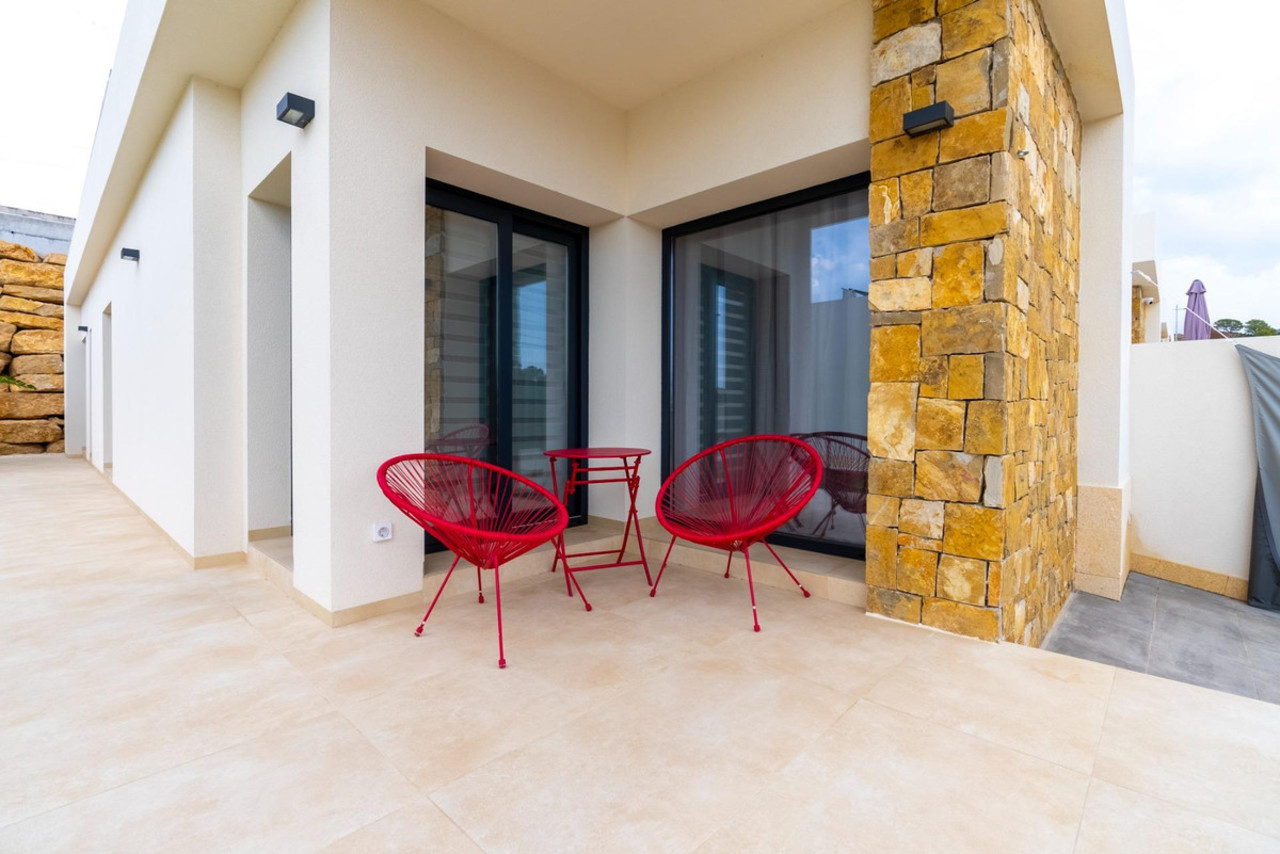 2 bedroom Villa te koop in Finestrat