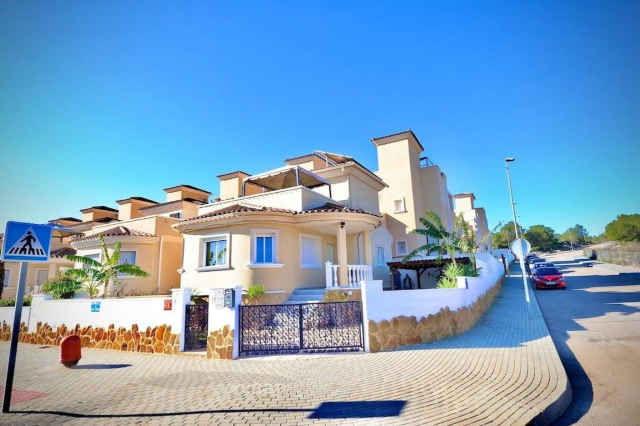 4 bedroom Villa à vendre à San Miguel de Salinas