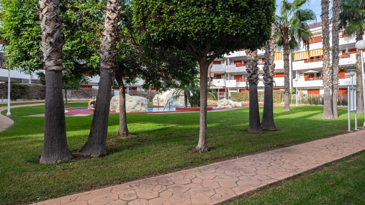 3 schlafzimmer Wohnung 
zum verkauf in Playa Flamenca