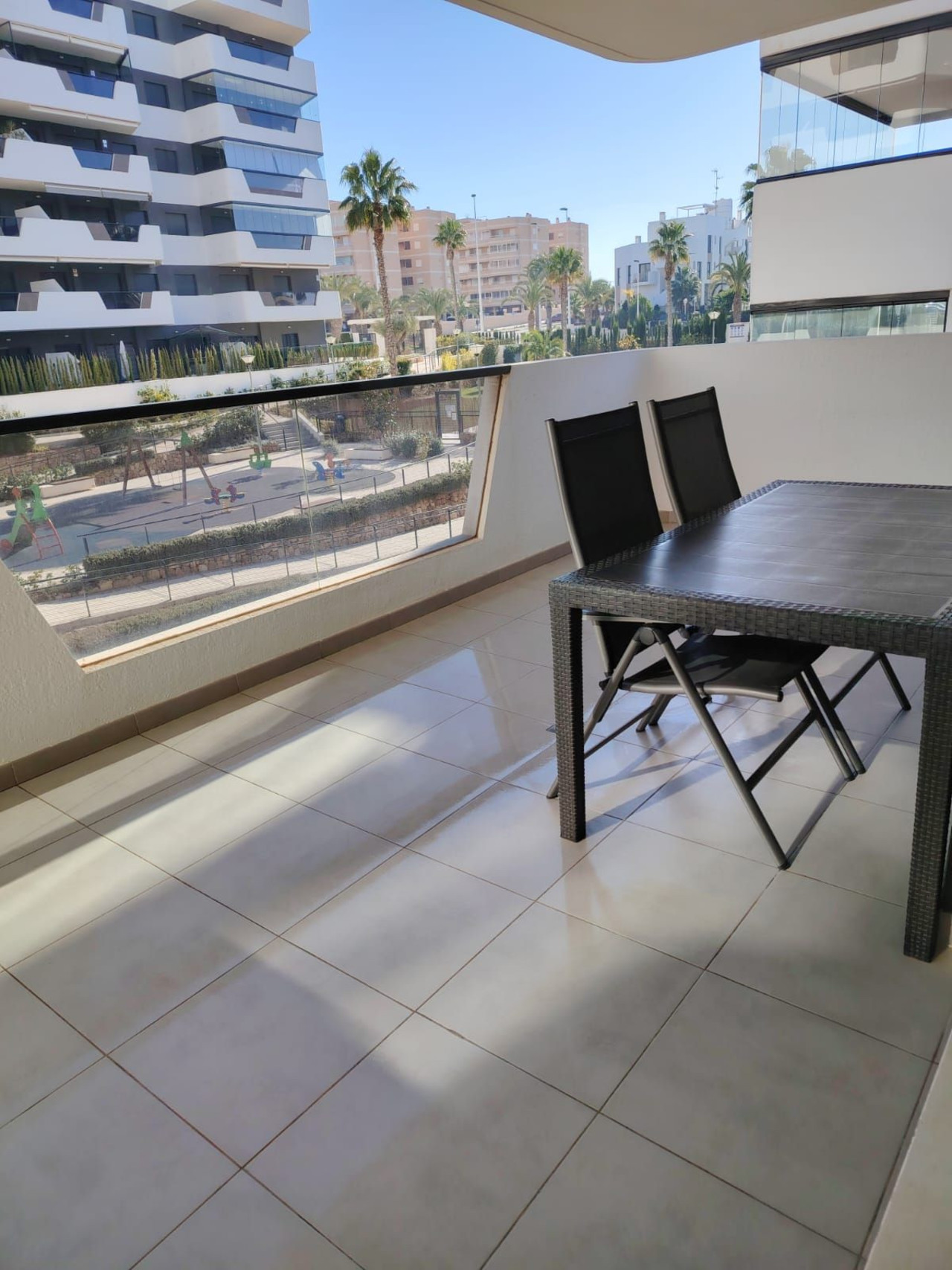 2 bedroom Apartment for sale in Arenales del Sol