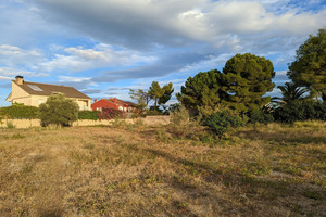 Участок для продажи в Denia