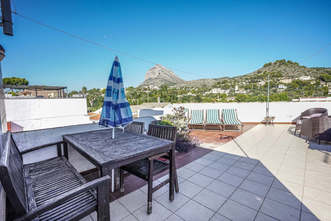 4 schlafzimmer Villa 
zum verkauf in Javea 