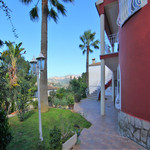 6 bedroom Villa for sale in Pedreguer