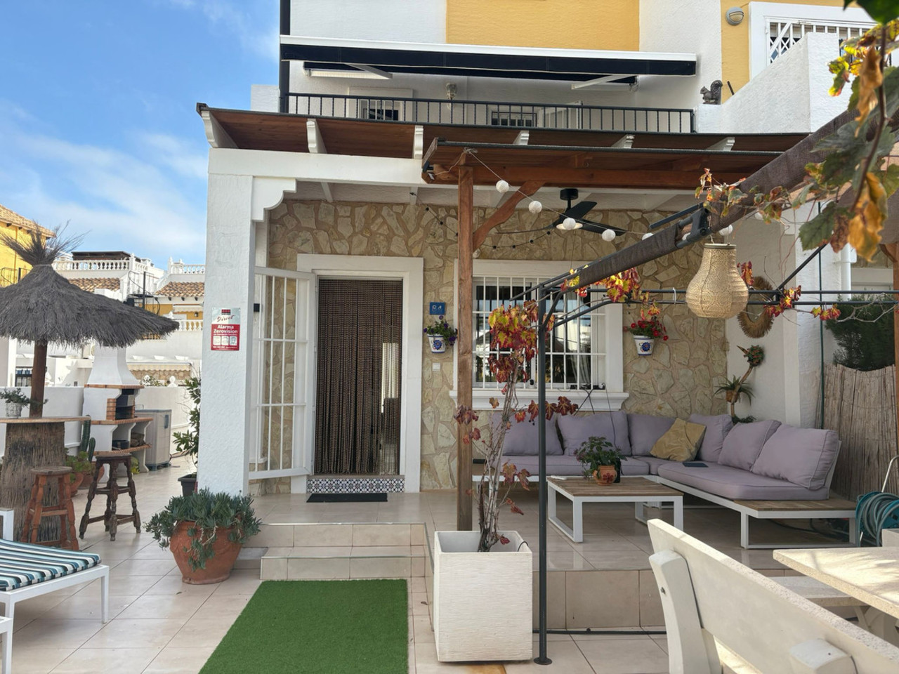 3 bedroom Villa for sale in Algorfa