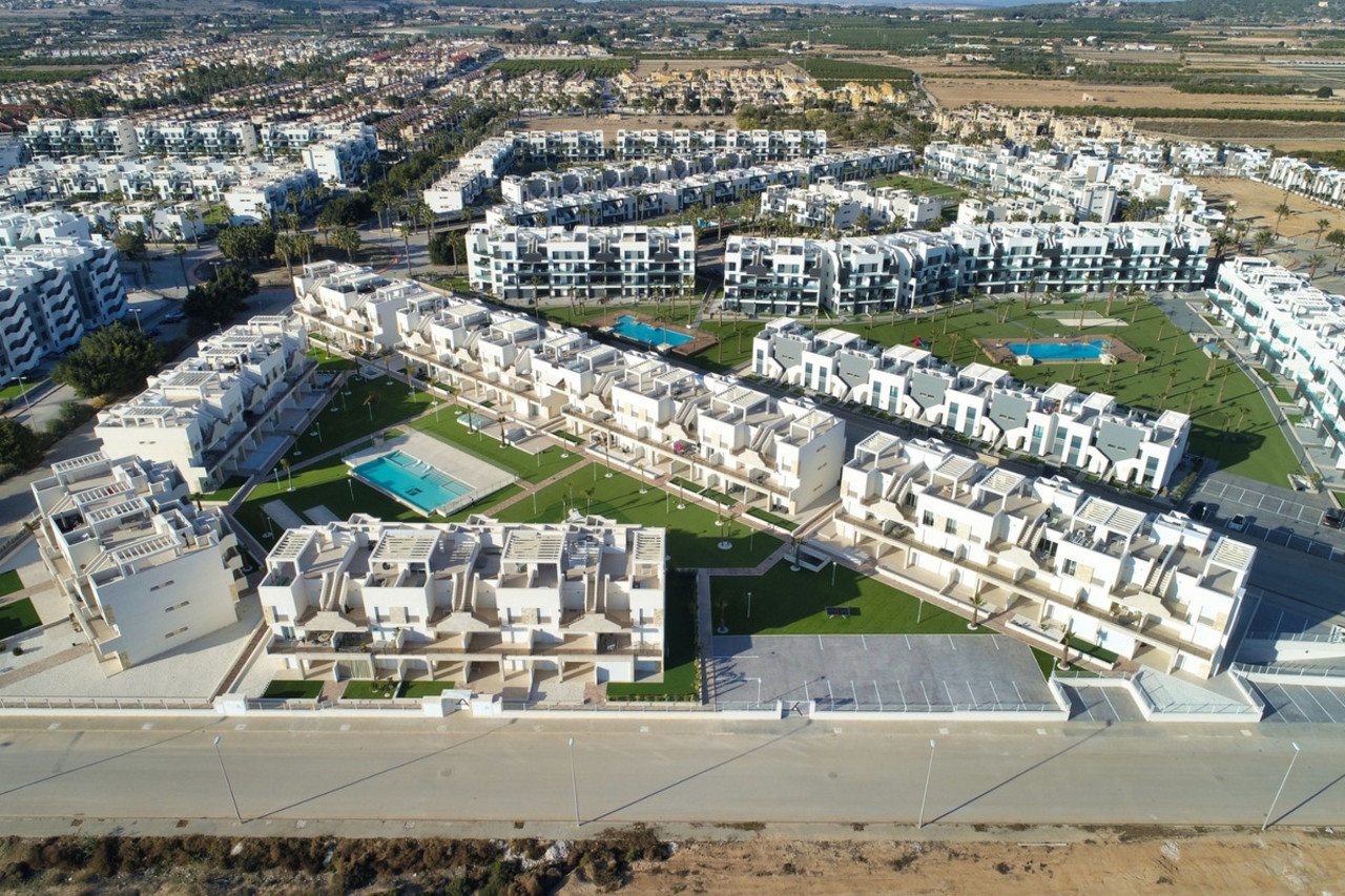 2 bedroom Apartment for sale in Guardamar del Segura