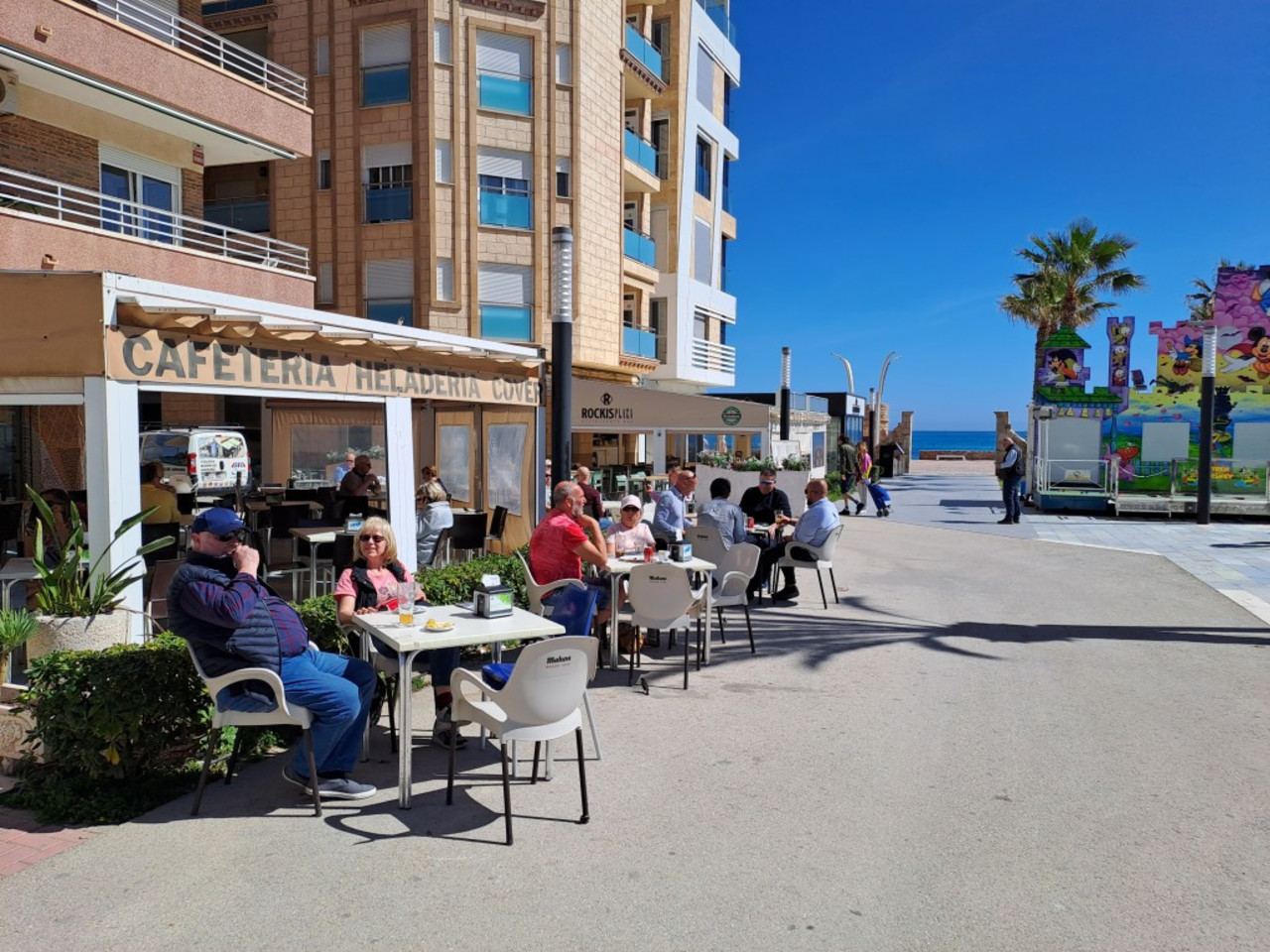 Kommerziell 
zum verkauf in La Mata