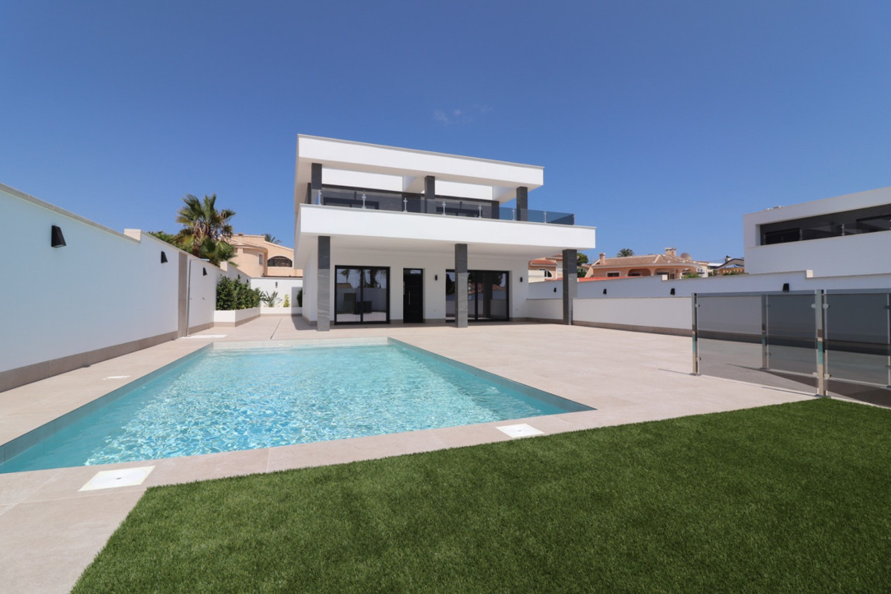 3 bedroom Villa for sale in Ciudad Quesada
