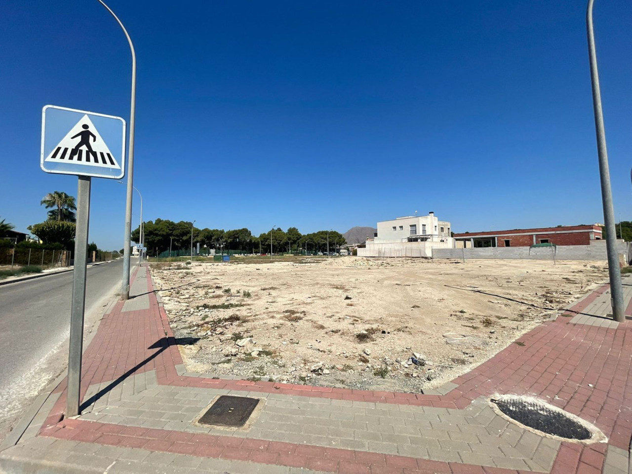 Plot for sale in Rafal