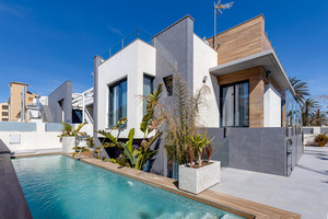 4 bedroom Villa te koop in Torrevieja