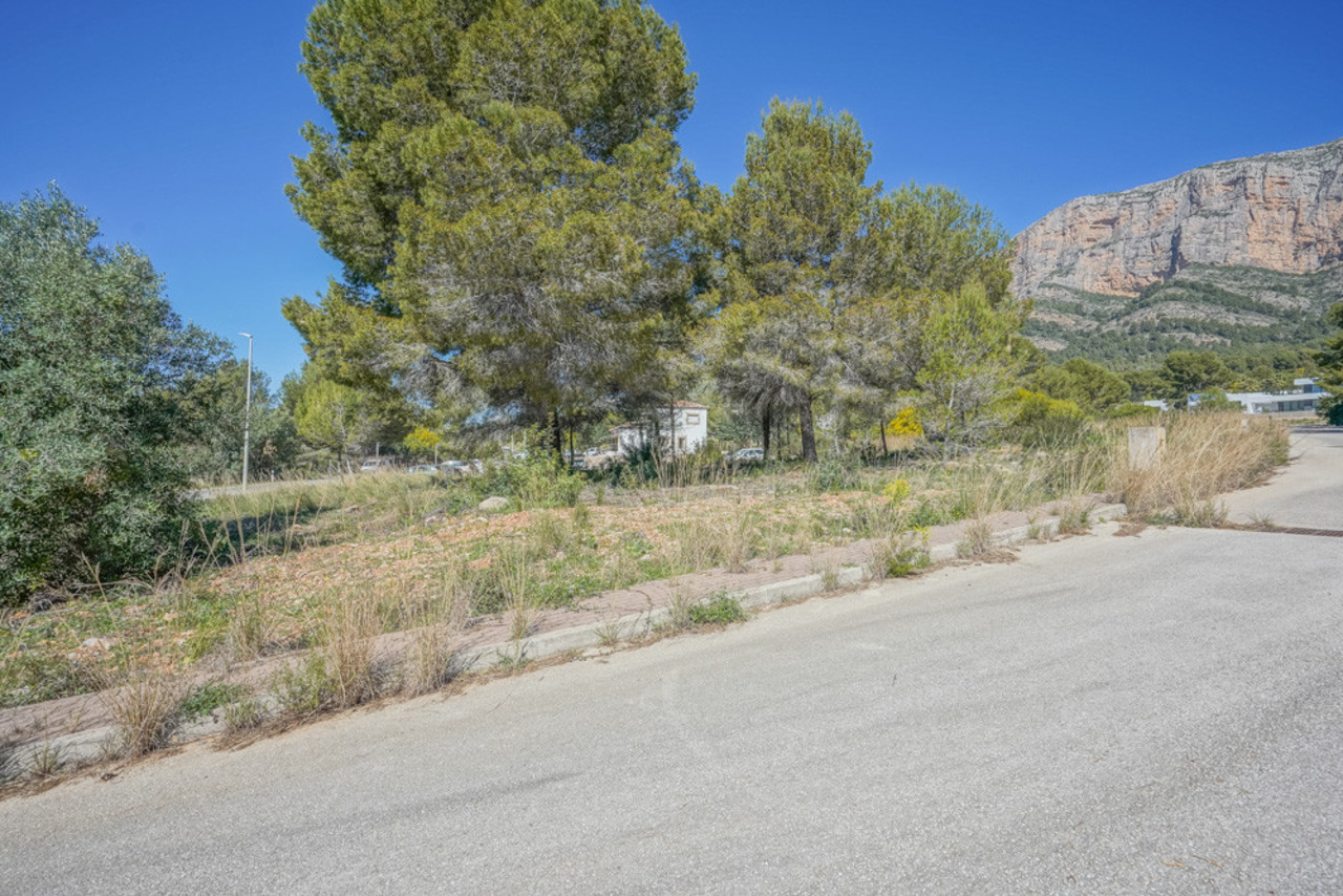 Parcela se vende en Javea 