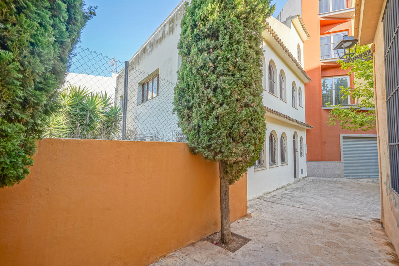 9 schlafzimmer Villa 
zum verkauf in Benissa