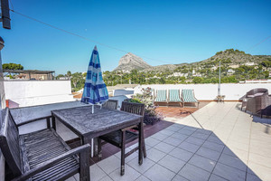 4 спальни Вилла для продажи в Javea