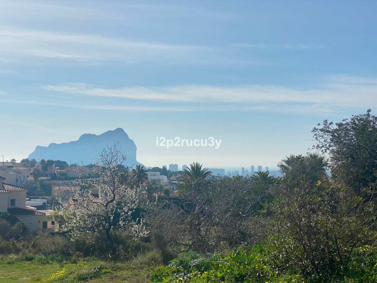 Plot for sale in Calpe