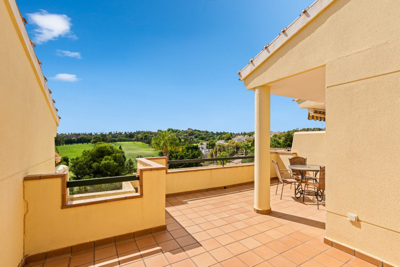 2 bedroom Apartment for sale in Campoamor