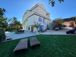 5 bedroom Villa te koop in La Zenia