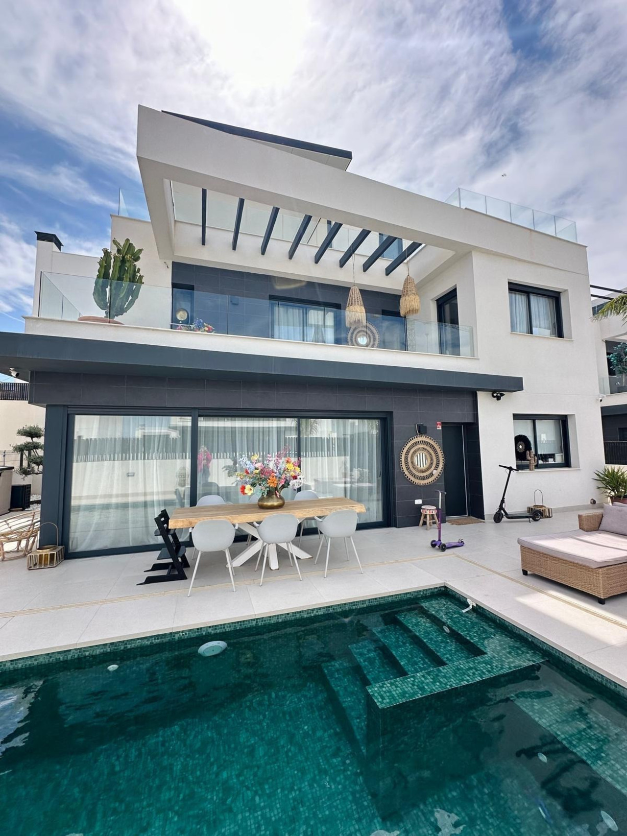 5 bedroom Villa te koop in Algorfa