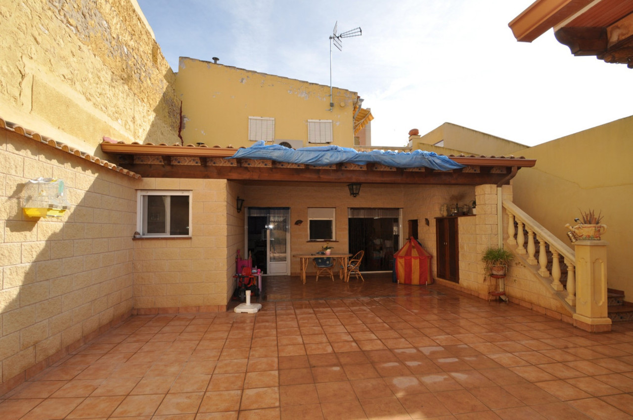 3 schlafzimmer Villa 
zum verkauf in Pinoso 